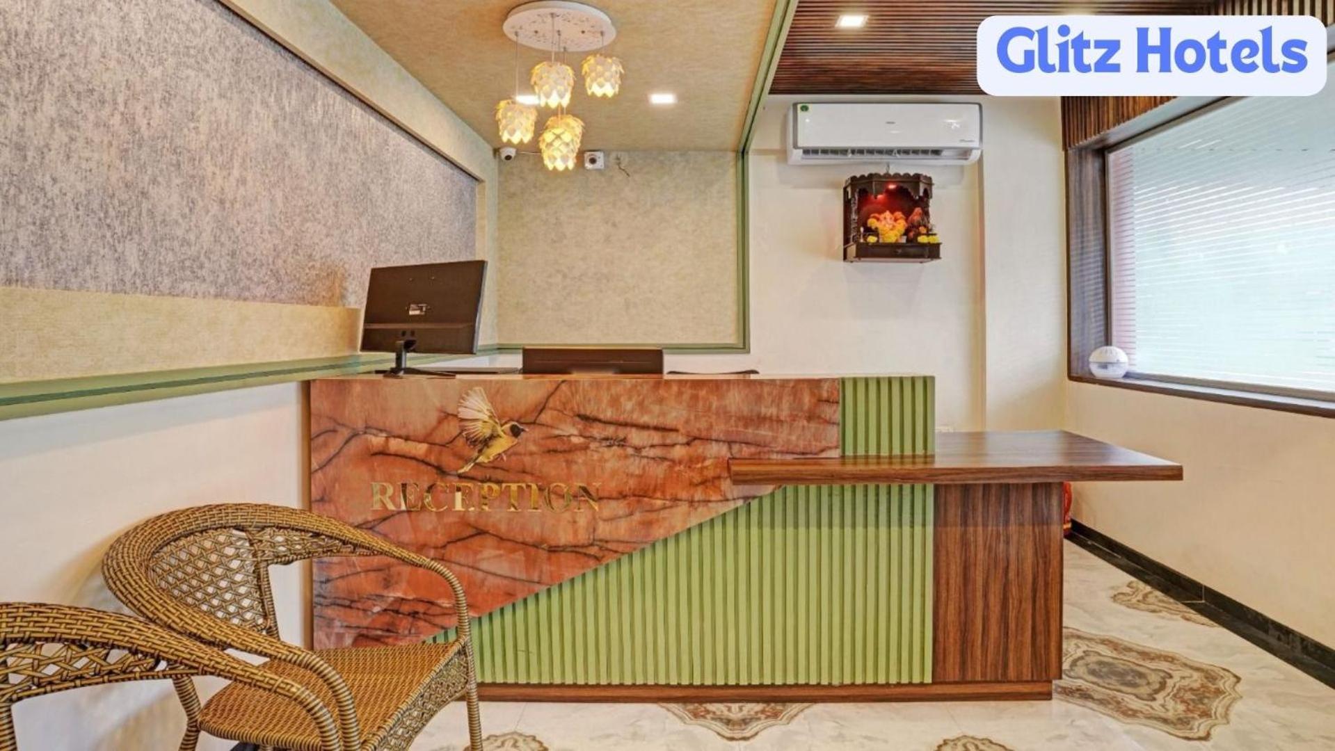 Glitz Hotels Golden Birds - Mahape, Navi Mumbai Extérieur photo